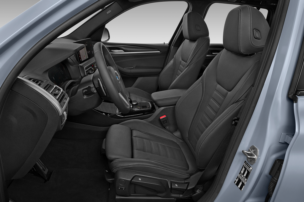 BMW X3 (Baujahr 2022) M Sport 5 Türen Vordersitze