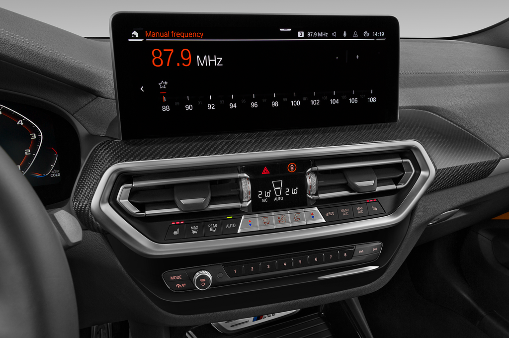 BMW X3 (Baujahr 2023) M40i 5 Türen Radio und Infotainmentsystem