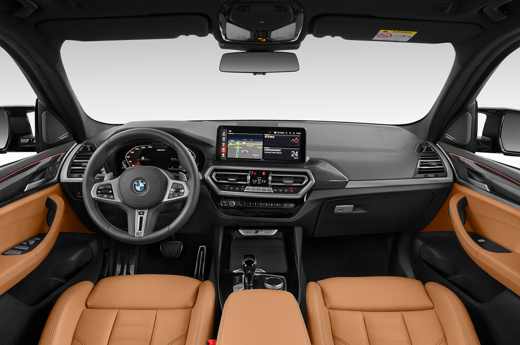 BMW X3 (Baujahr 2023) M40i 5 Türen Cockpit und Innenraum
