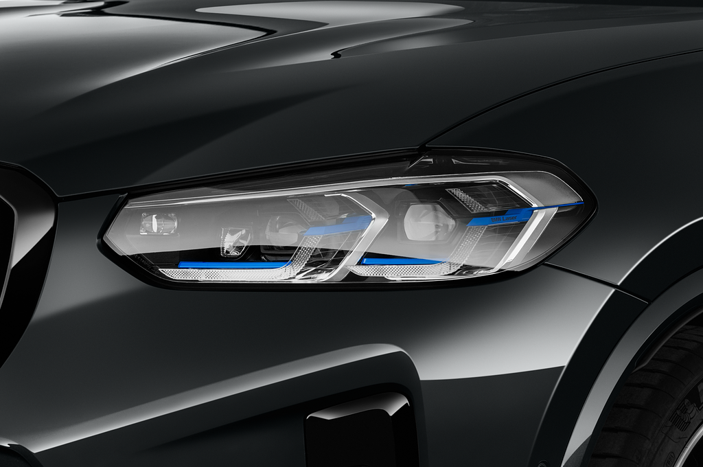 BMW X3 M (Baujahr 2022) M Competition 5 Türen Scheinwerfer