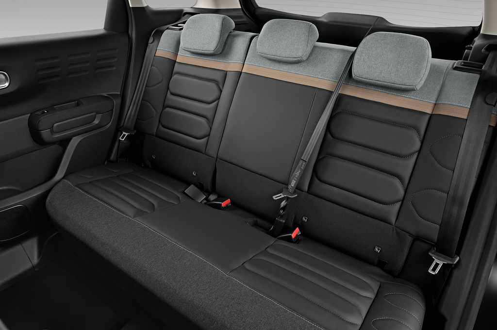 Citroen C3 Aircross (Baujahr 2022) Shine 5 Türen Rücksitze