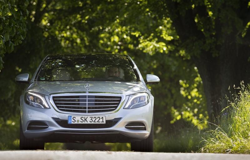 Gedeckte Farbpalette: Mercedes S-Klasse