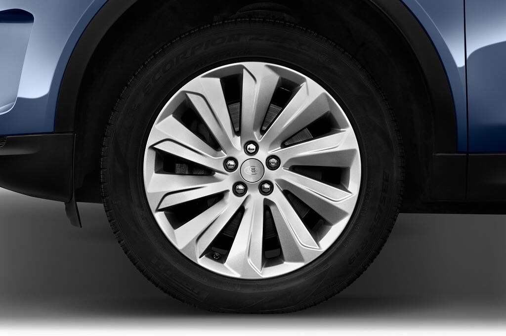 Land Rover Discovery Sport (Baujahr 2020) S 5 Türen Reifen und Felge