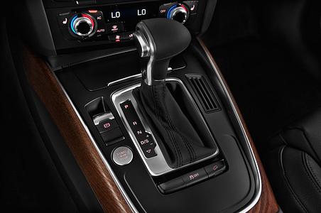Audi Q5 (Baujahr 2014) - 5 Türen Schalthebel
