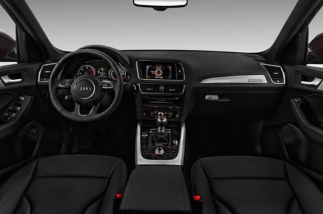 Audi Q5 (Baujahr 2016) - 5 Türen Cockpit und Innenraum