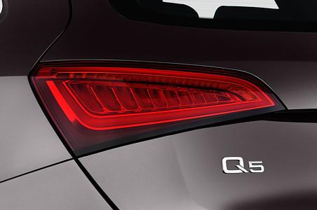 Audi Q5 (Baujahr 2016) - 5 Türen Rücklicht
