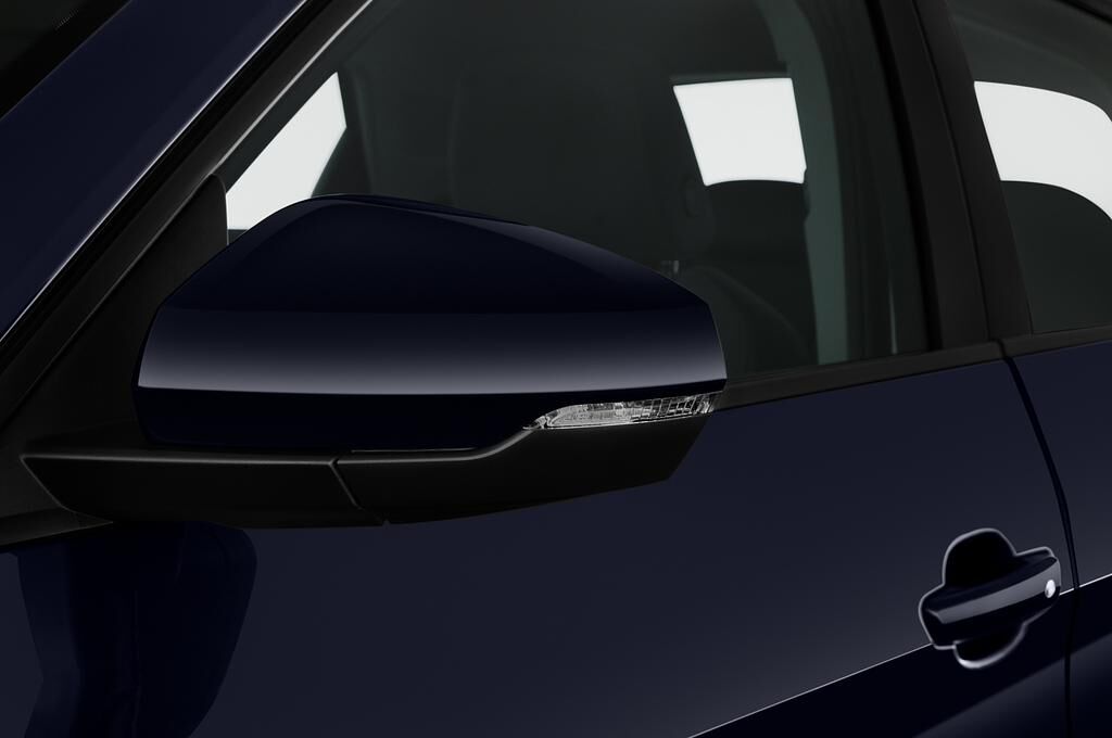 Audi A1 Citycarver (Baujahr 2020) Basis 5 Türen Außenspiegel