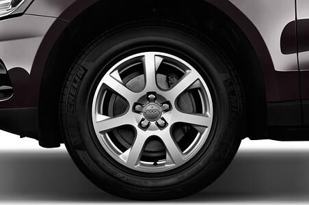 Audi Q5 (Baujahr 2016) - 5 Türen Reifen und Felge