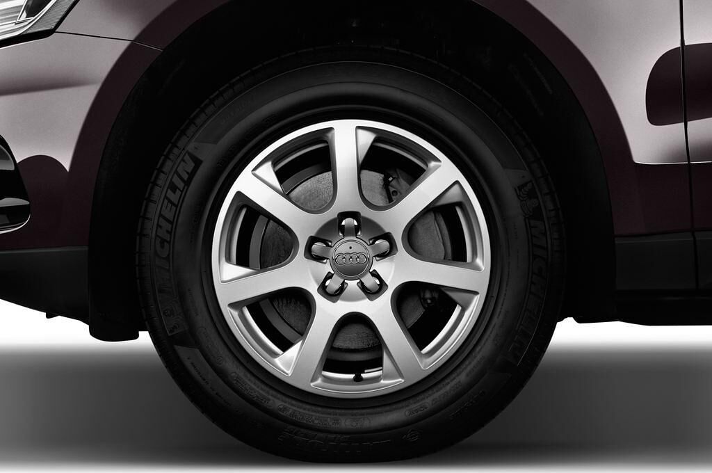 Audi Q5 (Baujahr 2016) - 5 Türen Reifen und Felge