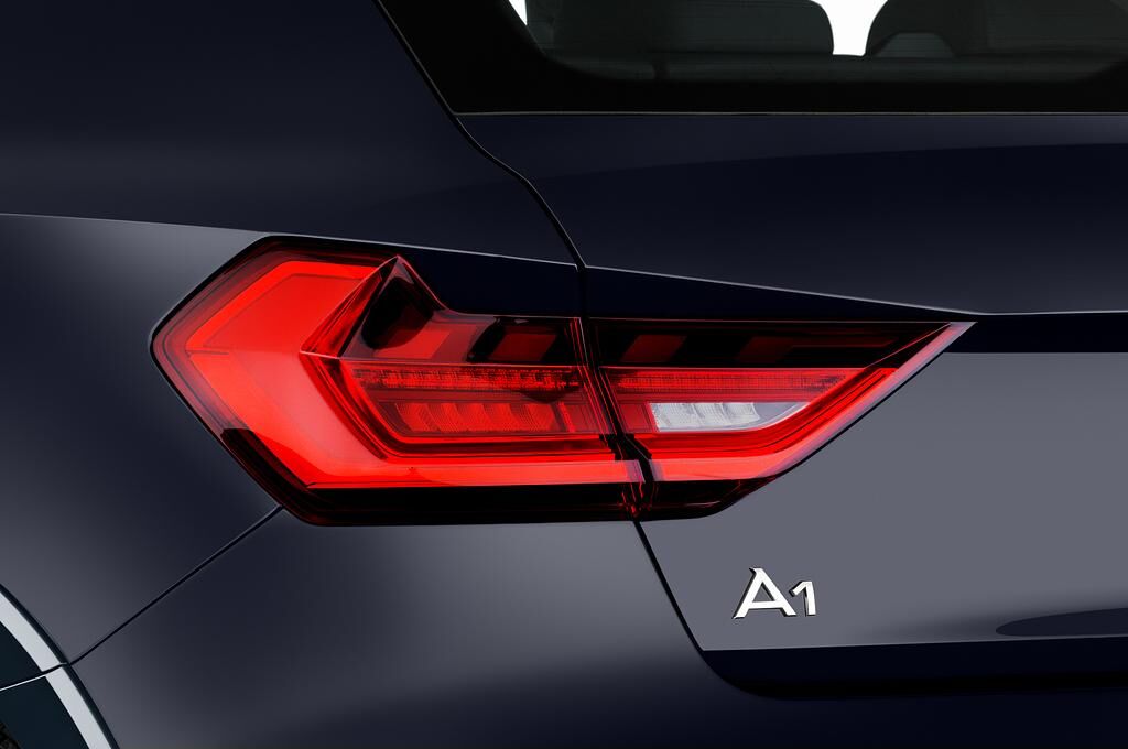 Audi A1 Citycarver (Baujahr 2020) Basis 5 Türen Rücklicht