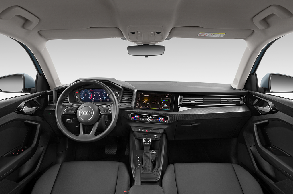 Audi A1 Sportback (Baujahr 2023) Base 5 Türen Cockpit und Innenraum