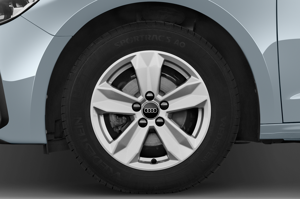 Audi A1 Sportback (Baujahr 2023) Base 5 Türen Reifen und Felge