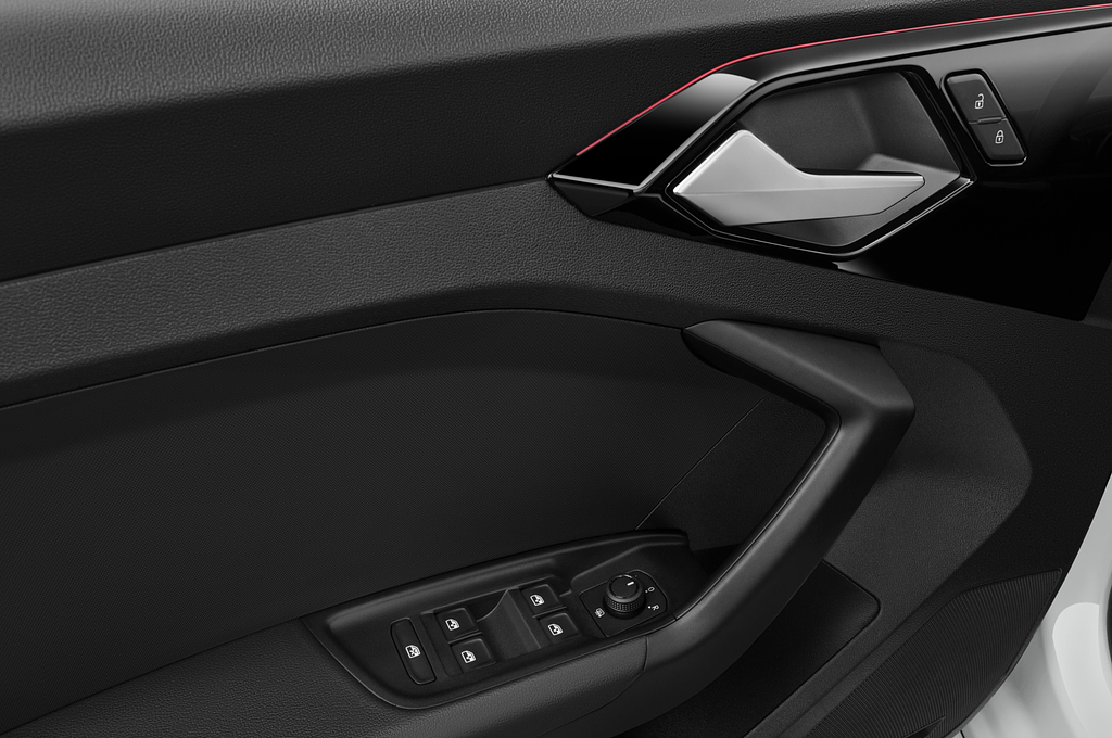 Audi A1 Sportback (Baujahr 2023) S Line 5 Türen Bedienungselemente Tür