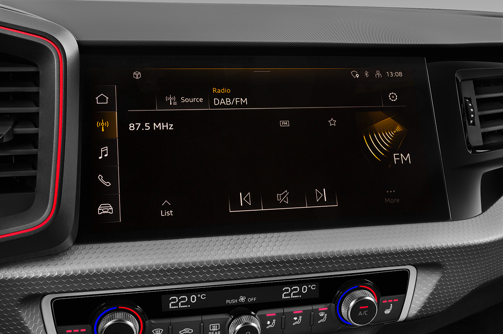 Audi A1 Sportback (Baujahr 2023) S Line 5 Türen Radio und Infotainmentsystem
