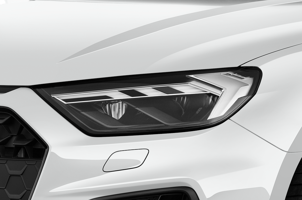 Audi A1 Sportback (Baujahr 2023) S Line 5 Türen Scheinwerfer