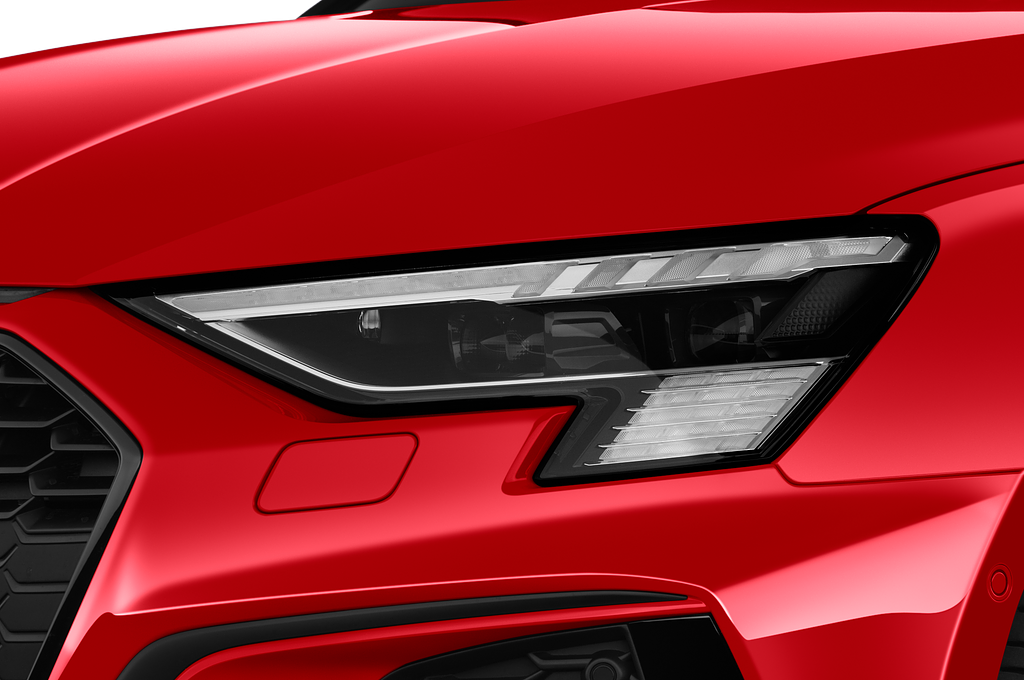 Audi A3 (Baujahr 2020) S Line 4 Türen Scheinwerfer