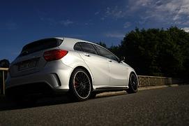 ﻿Mercedes A45 AMG Test: Die Wucht von 360 PS