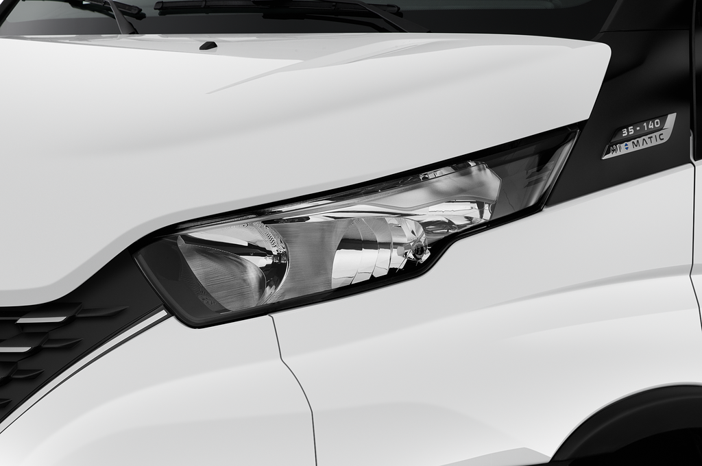 Iveco Daily (Baujahr 2020) C 2 Türen Scheinwerfer