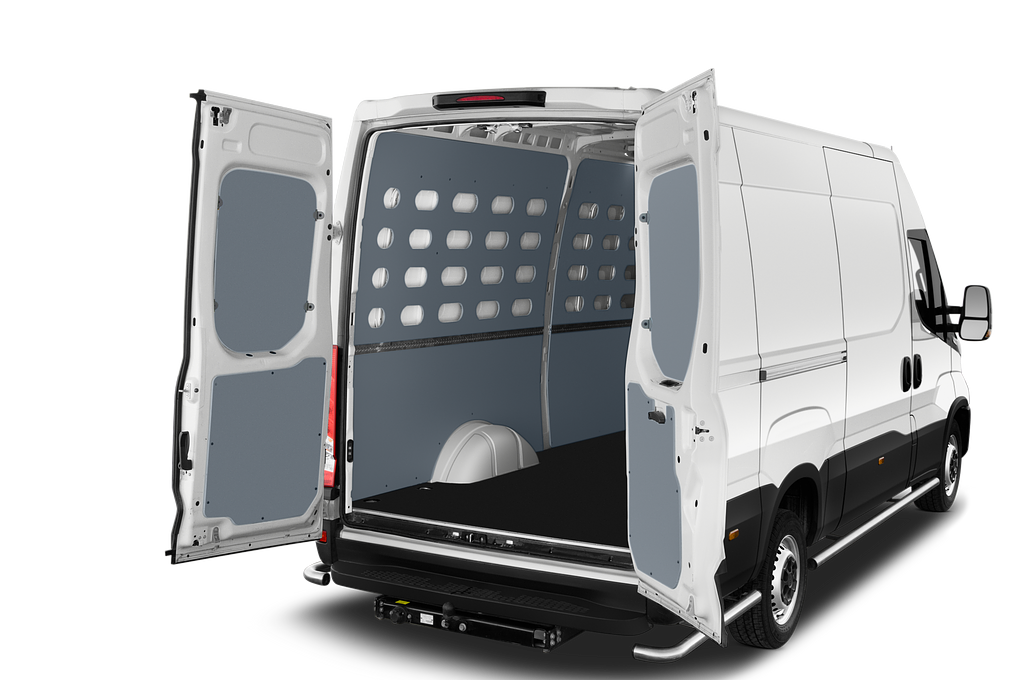 Iveco Daily (Baujahr 2021) 12m3 L3H2 4 Türen Kofferraum