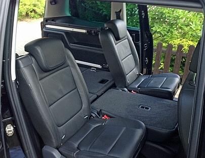 Sinnvoll - auch der mittlere Sitz kann umgeklappt werden.