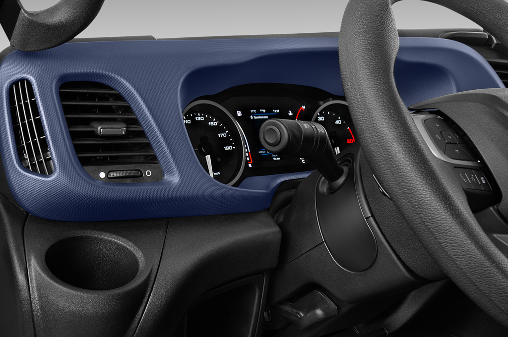 Iveco Daily (Baujahr 2021) - 4 Türen Lüftung