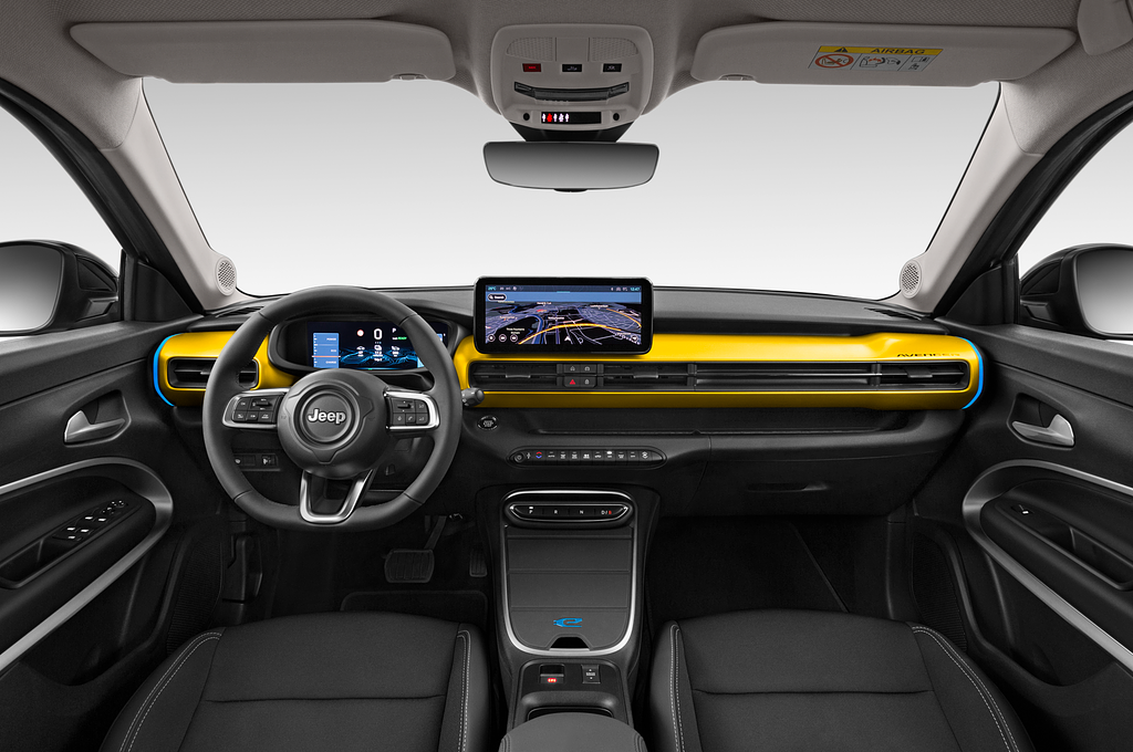 Jeep Avenger Electric (Baujahr 2023) Summit 5 Türen Cockpit und Innenraum