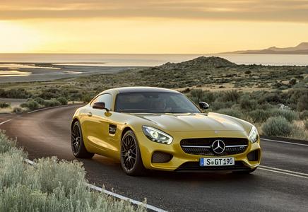 Mercedes AMG GT - Höhenfeuerwerk Mercedes AMG GT - Höhenfeuerwerk