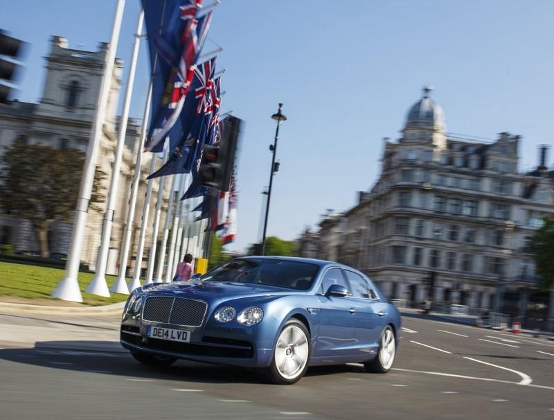 Bentley Flying Spur V8 - unterwegs in Großbritannien