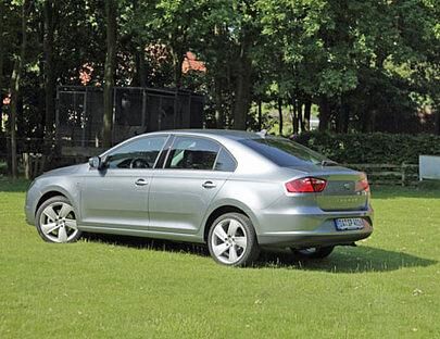 Der Testverbrauch lag nach 2.100 km bei 6,1 Liter auf 100 Kilometern.