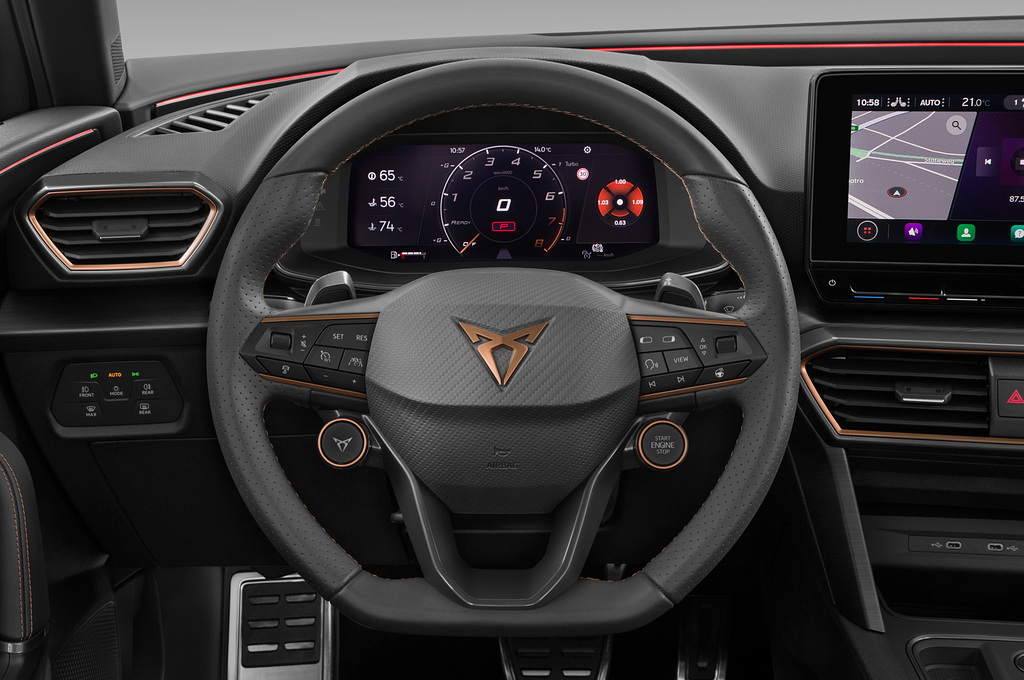 Cupra Leon (Baujahr 2021) VZ 5 Türen Lenkrad