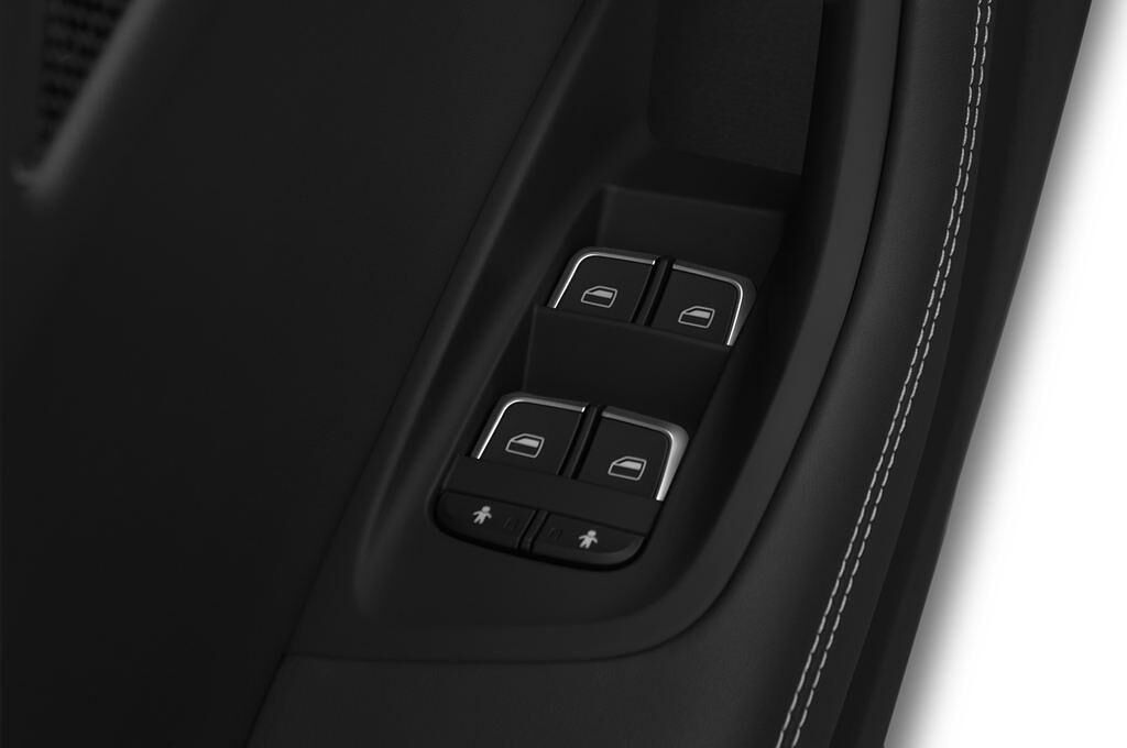 Audi S6 (Baujahr 2014) - 4 Türen Bedienungselemente Tür