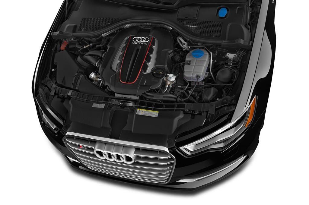 Audi S6 (Baujahr 2014) - 4 Türen Motor