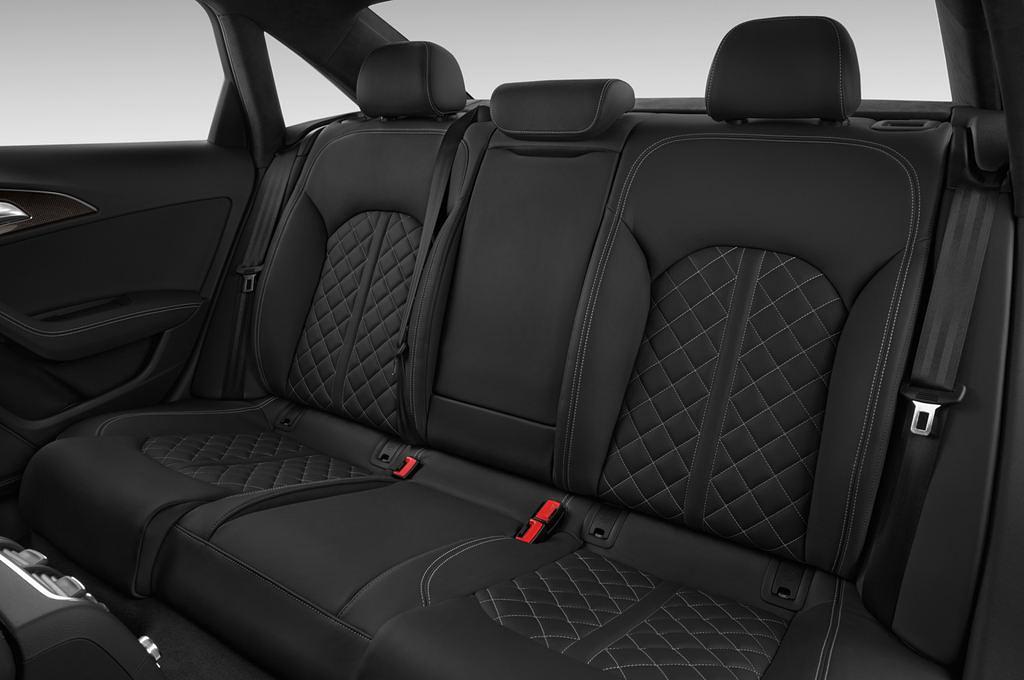Audi S6 (Baujahr 2014) - 4 Türen Rücksitze