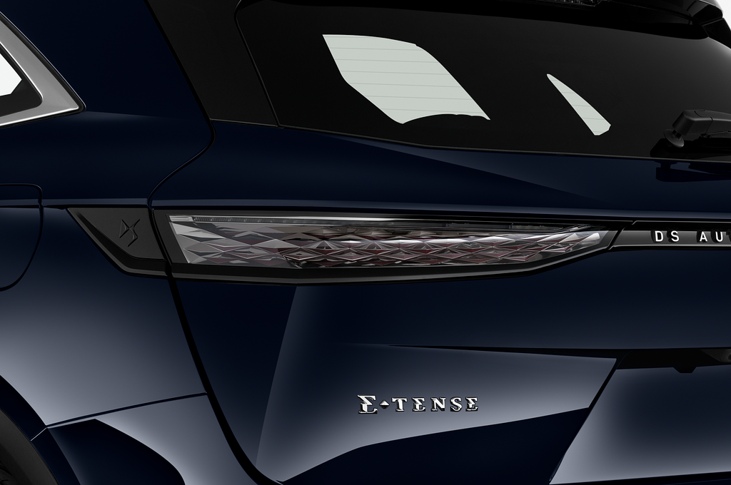 DS DS 7 (Baujahr 2023) E-Tense Opera 5 Türen Rücklicht