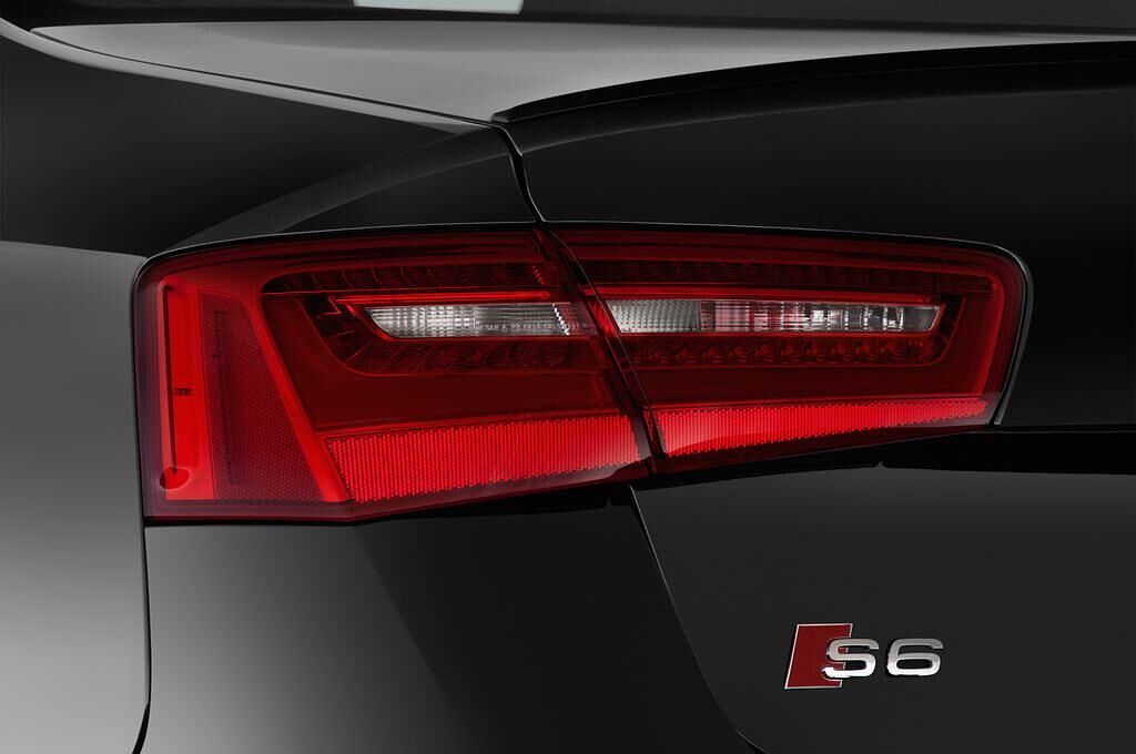 Audi S6 (Baujahr 2014) - 4 Türen Rücklicht