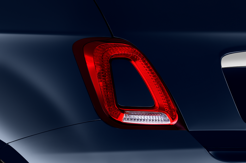 FIAT 500C HYBRID (Baujahr 2020) Star 2 Türen Rücklicht