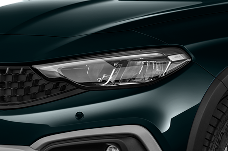 FIAT Tipo (Baujahr 2021) Cross 5 Türen Scheinwerfer