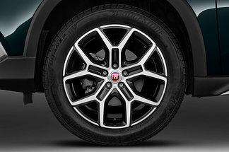 FIAT Tipo (Baujahr 2021) Cross 5 Türen Reifen und Felge
