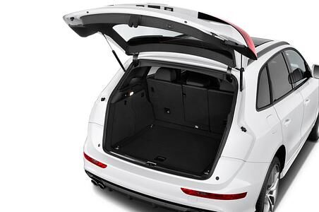Audi SQ5 (Baujahr 2015) 3.0 Tdi Tiptronic Quattro 5 Türen Kofferraum