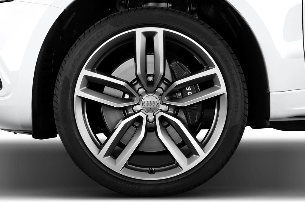 Audi SQ5 (Baujahr 2015) 3.0 Tdi Tiptronic Quattro 5 Türen Reifen und Felge