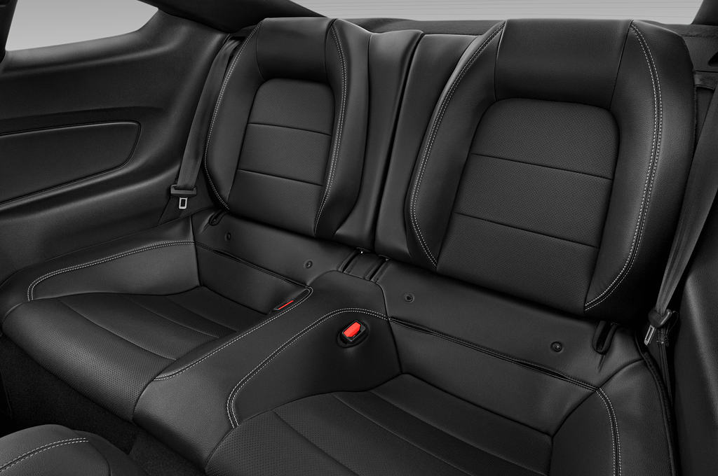 Ford Mustang (Baujahr 2021) Mach 1 2 Türen Rücksitze