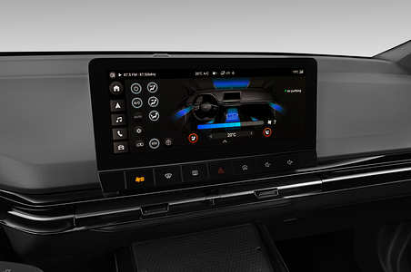 MG MG4 (Baujahr 2023) Luxury 5 Türen Temperatur und Klimaanlage
