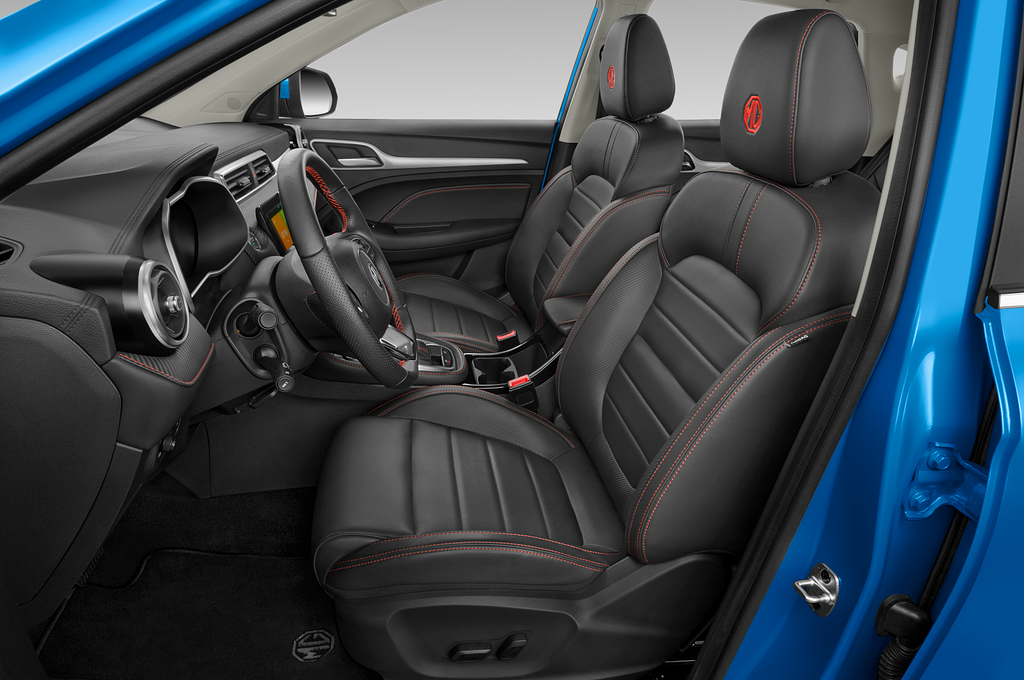 MG ZS (Baujahr 2023) Luxury 5 Türen Vordersitze