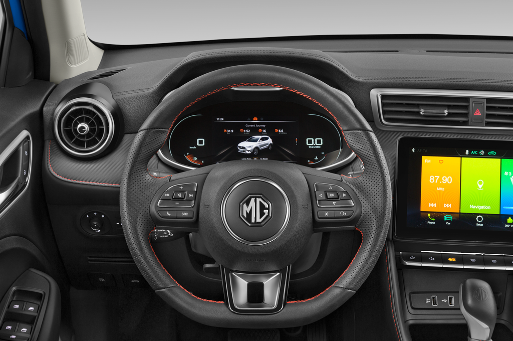 MG ZS (Baujahr 2023) Luxury 5 Türen Lenkrad