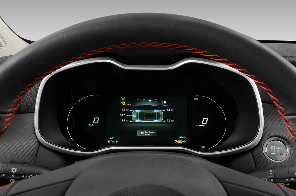 MG ZS EV (Baujahr 2022) Luxury 5 Türen Tacho und Fahrerinstrumente