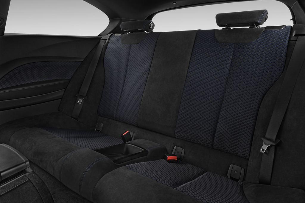 BMW 1 Series (Baujahr 2013) M Sportpaket 3 Türen Rücksitze