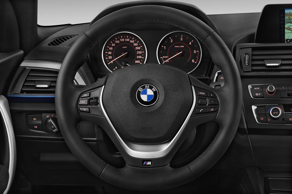 BMW 1 Series (Baujahr 2013) M Sportpaket 3 Türen Lenkrad