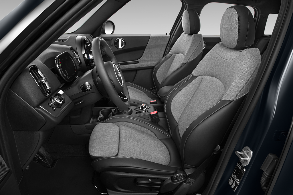 MINI Countryman (Baujahr 2021) Cooper Classic 5 Türen Vordersitze
