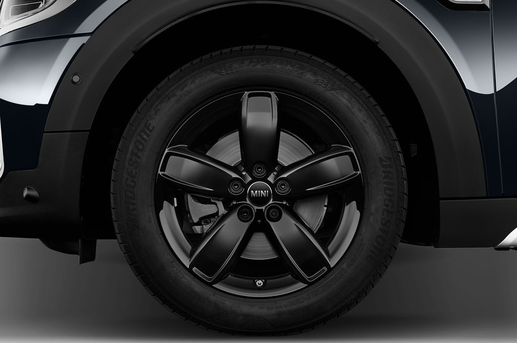 MINI Countryman (Baujahr 2021) Cooper Classic 5 Türen Reifen und Felge