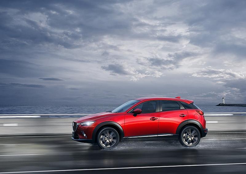 Mazda CX 3 - Weltpremiere auf der Los Angeles Autoshow